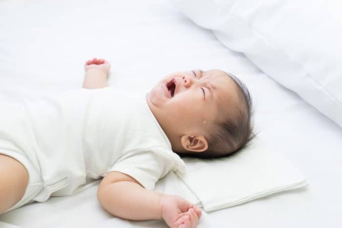 Read more about the article Bayi Susah Tidur dan Terus Rewel? Coba 4 Upaya Ini untuk Mengatasinya
